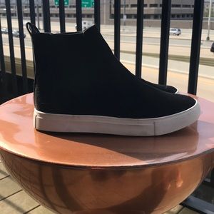 Steve Madden hightop sneakers